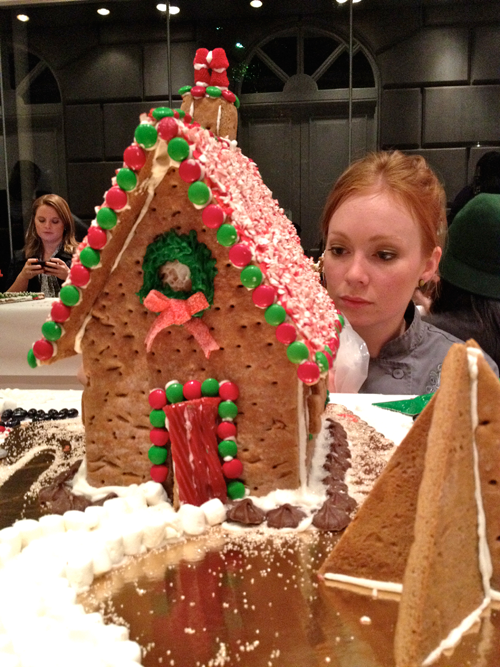 12-15-11-Gingerbread-Erica